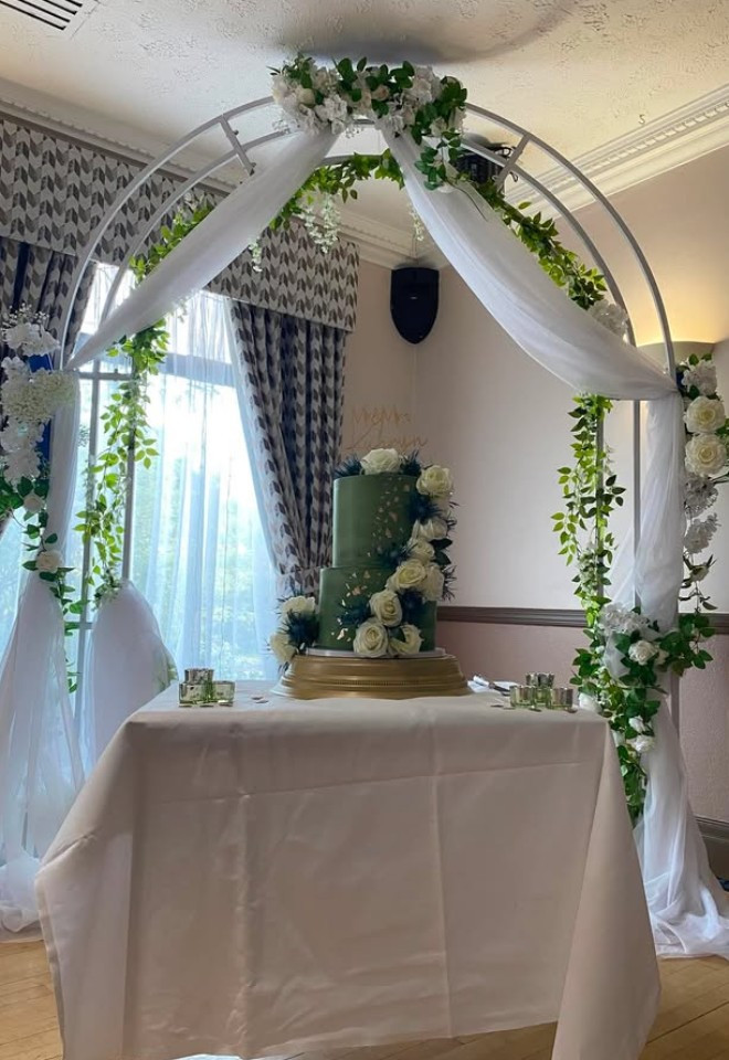 flower arch