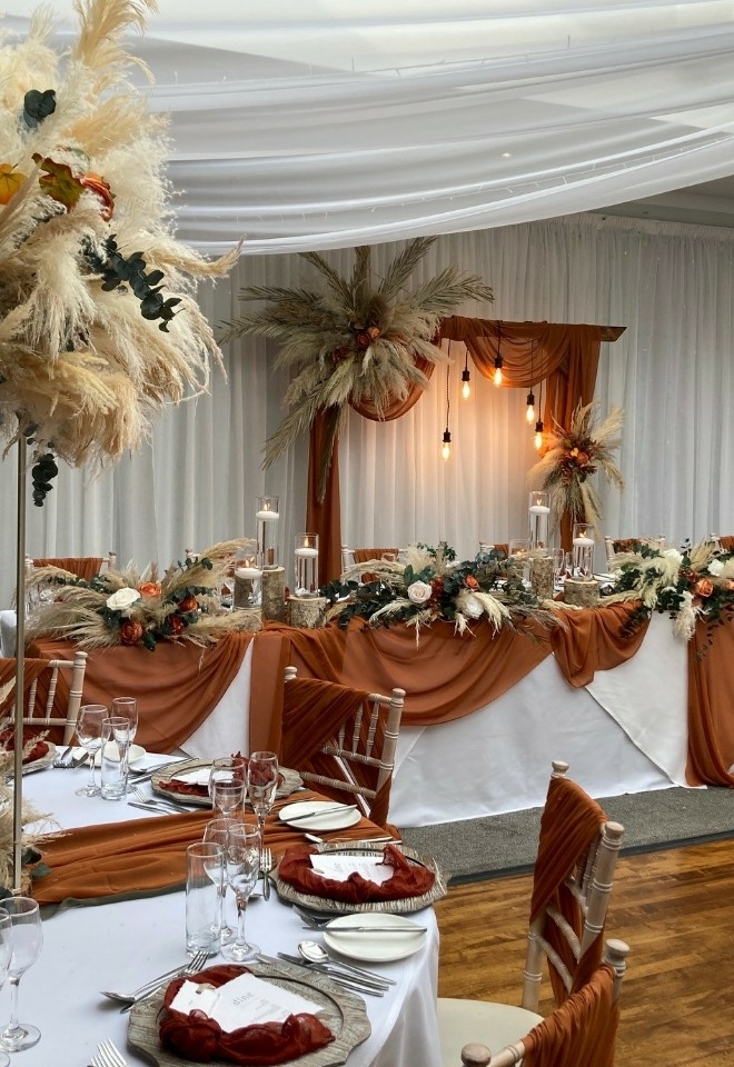 Autumn - Ballroom Theme