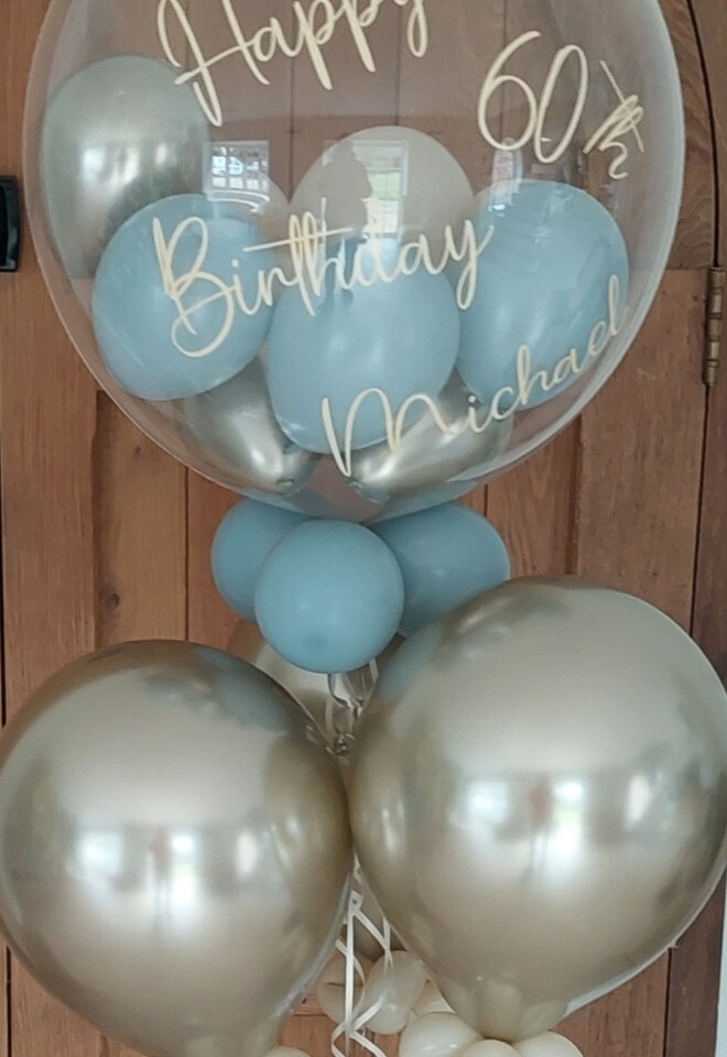 Table of floor personalised decoration perfect for weddings