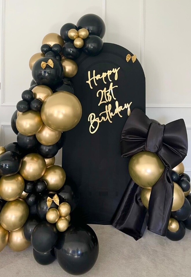 Gold and black bow design 