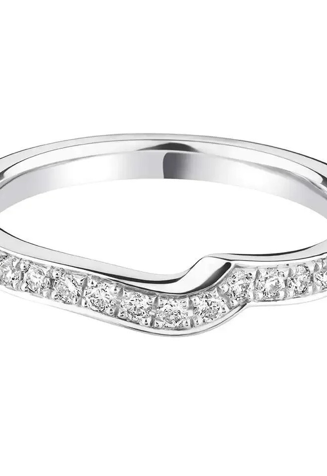 Diamond wedding ring