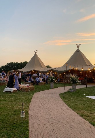 Giant tipi hire from Java Tipis Herefordshire summer weddings