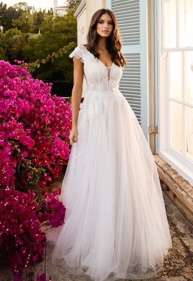 Selina by Kelsey Rose