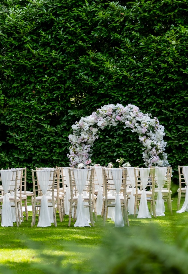 Outdoor civil ceremony