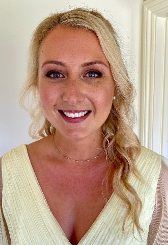 Tanned bridesmaid makeup