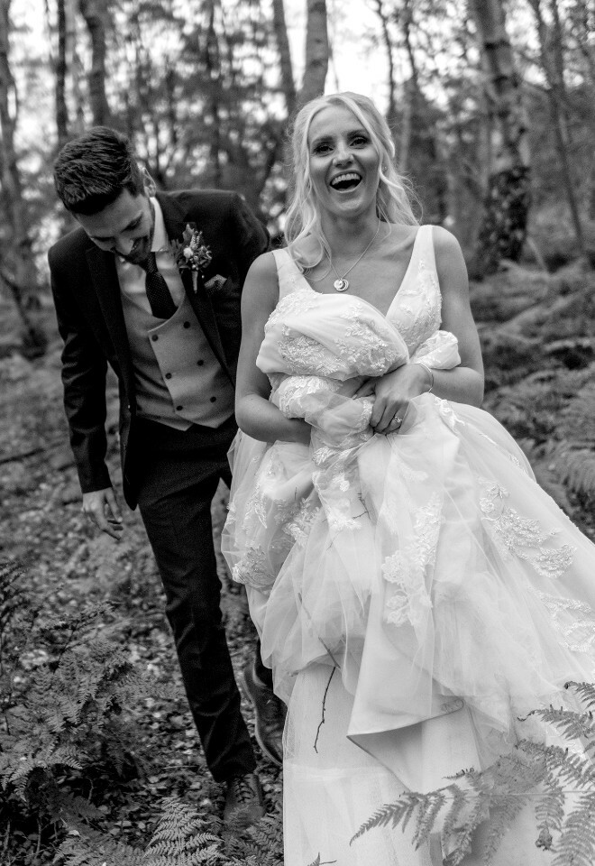 Bride & Groom in woodland