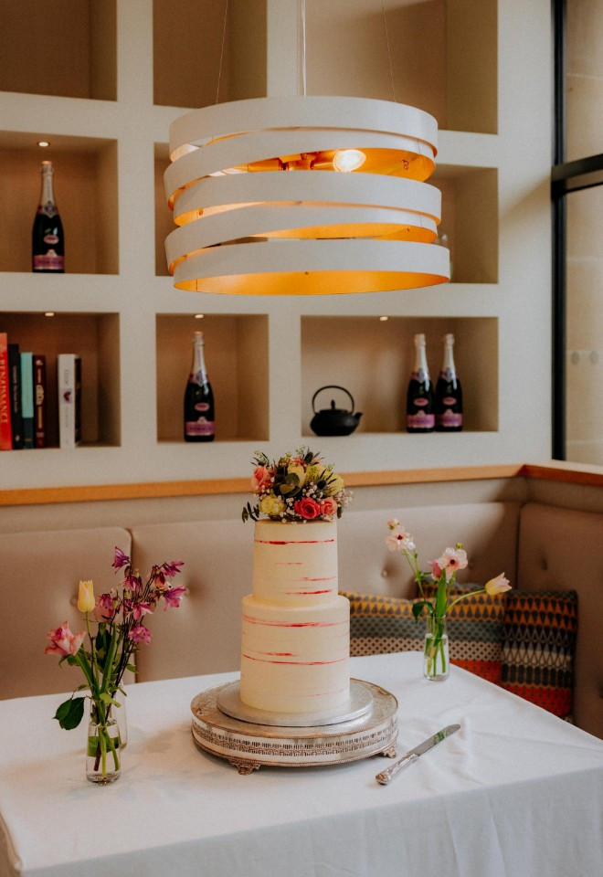 Wedding Cake table at The Terrace Restaurant & Bar