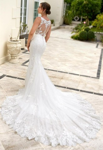 wed2b Designer Bridal Outlet in Belfast