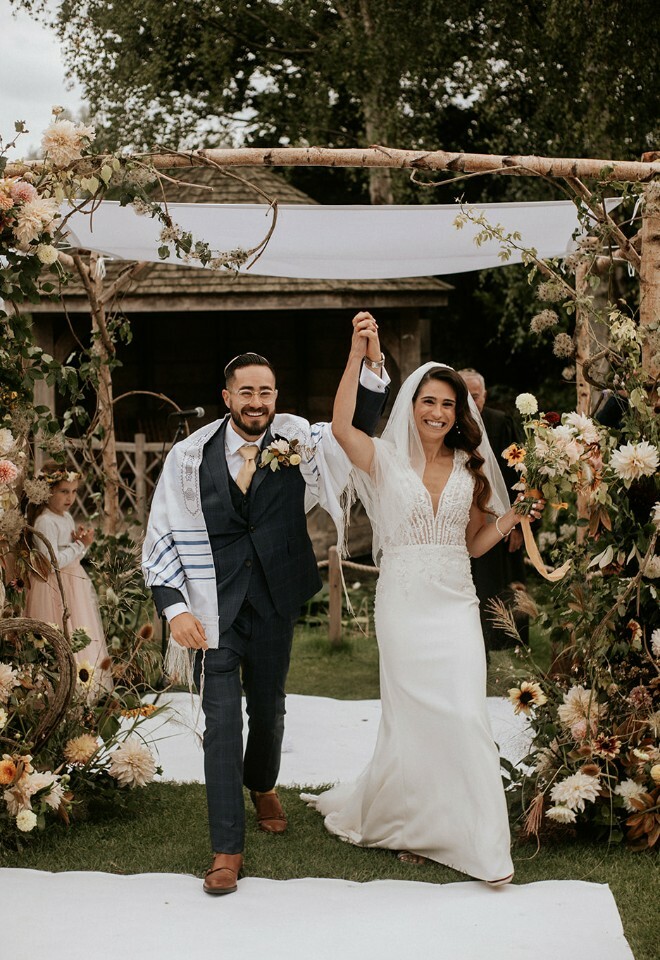 South Farm Barn & Outisde wedding venue in Cambridgeshire & Hertfordshire