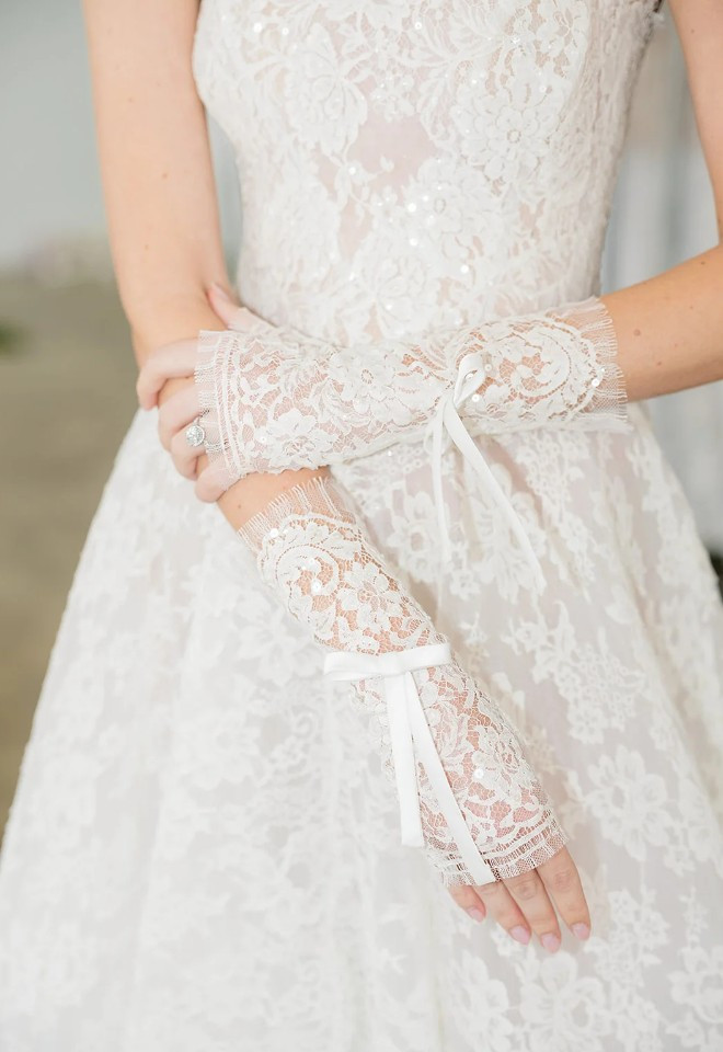 Axelle by House of Savin