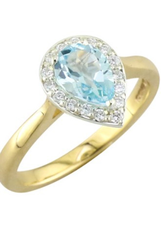 Aquamarine enagement ring with a gold band, Gavin Mack Jewellery, Oxfordshire