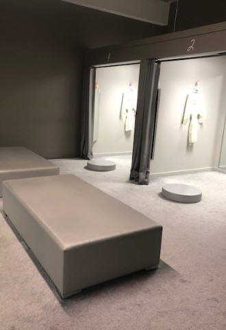 wed2b Cardiff fitting rooms