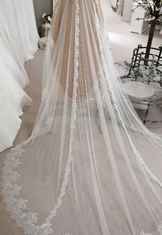 Tulle veil from Boa Boutique Surrey