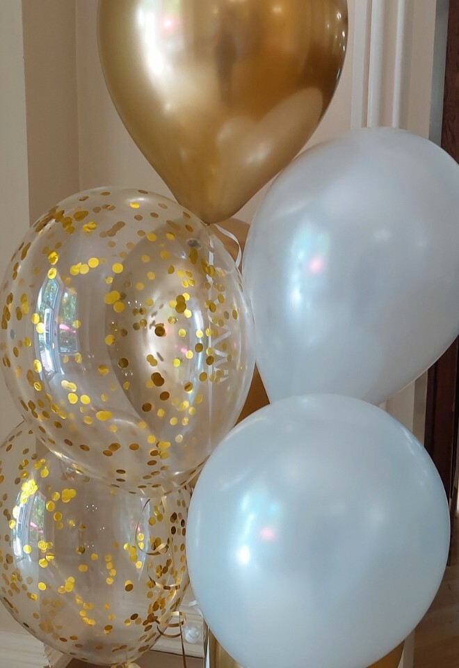 Confetti Floor Arrangement