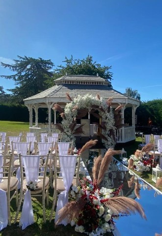 Garden Pavilion Ceremony 