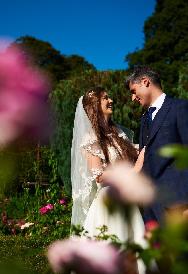 Gardens Wedding Couple 