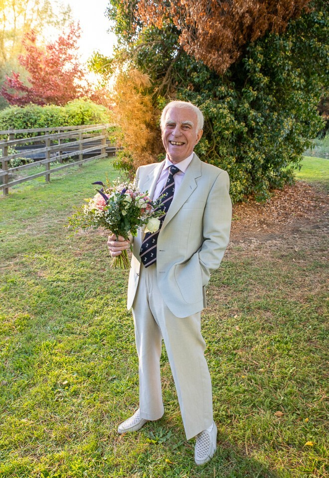 A happy guest ! (www.davecoxphoto.co.uk)