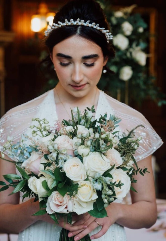 Elegant bridal hair and makeup 