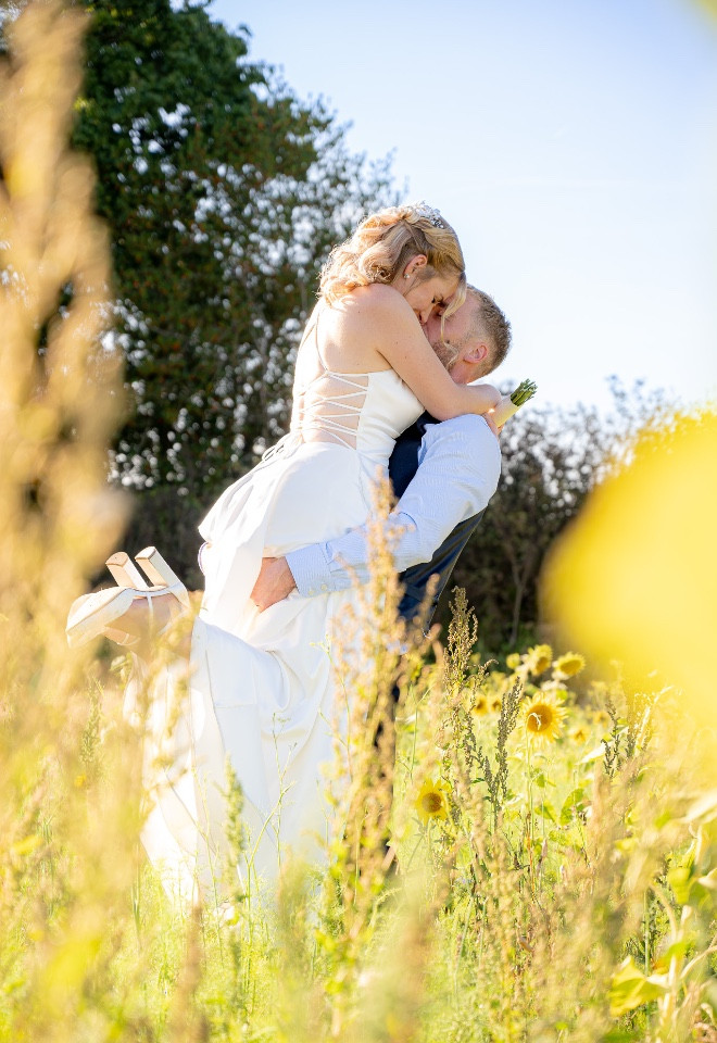 Sunflower field Wedding photographer WinCo Photography 