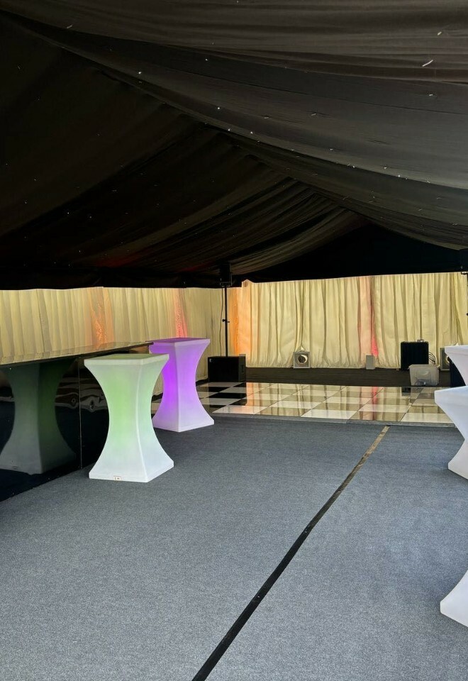 marquee hire, black ceiling, black & white dance floor, surrey weddings & events