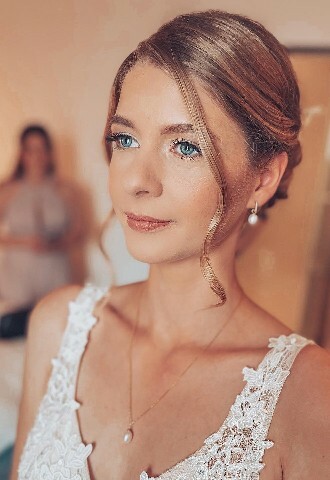 Bride natural wedding make-up and elegant wedding updo by Tangled Hair Oxfordshire