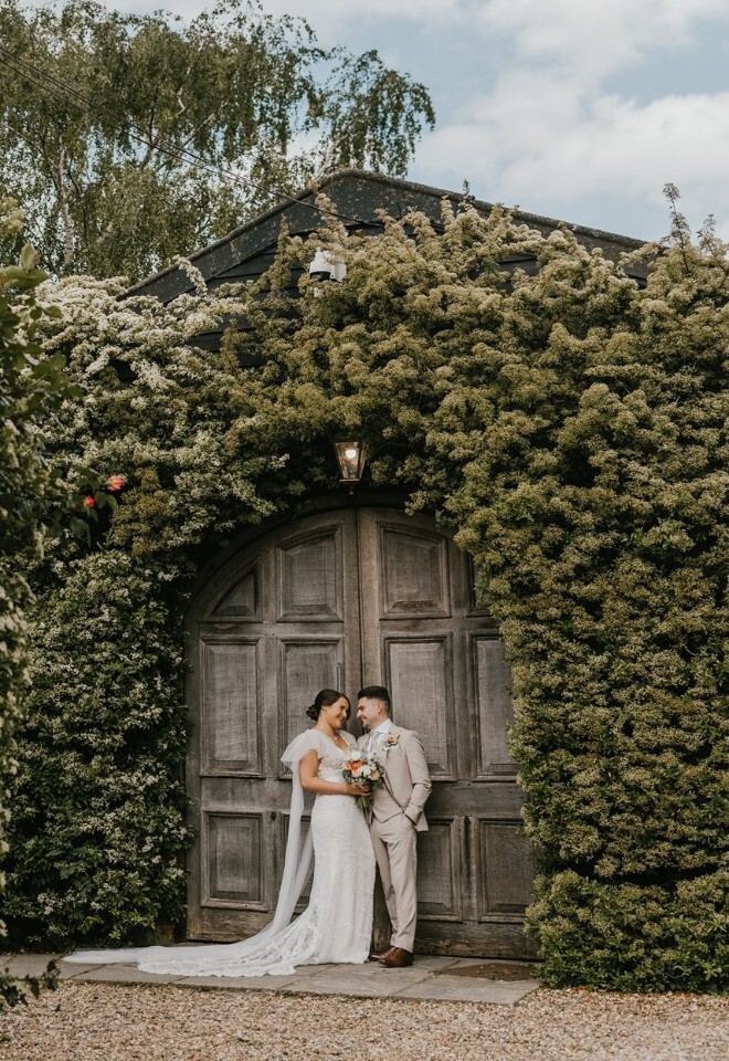 Barn Doors Photo Spot 