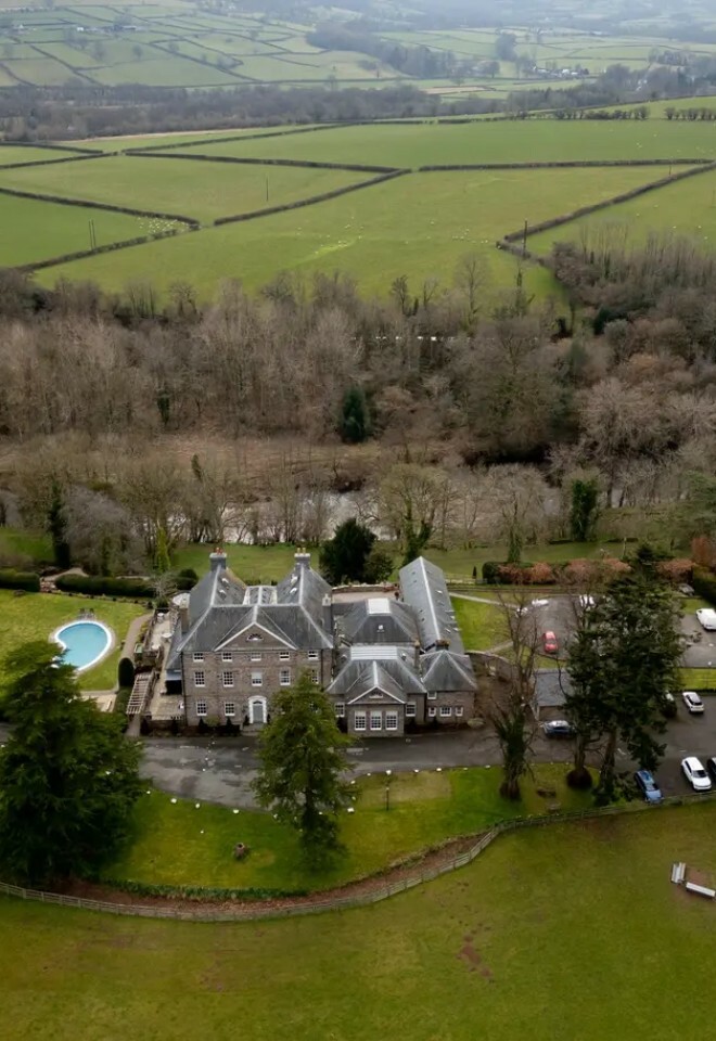 Peterstone Court
