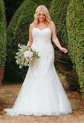 wed2b Designer Bridal Outlet in Middlesborough