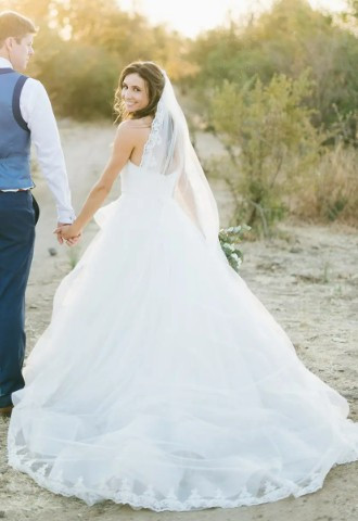 wed2b Designer Bridal Outlet in Edinburgh