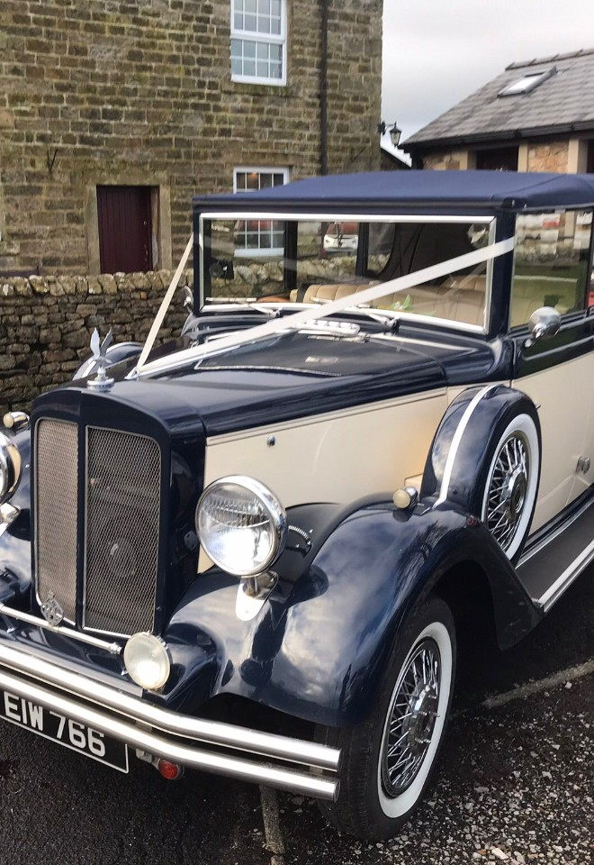 Malvern wedding cars blue & ivory regent convertible wedding car in lancashire ribble valley