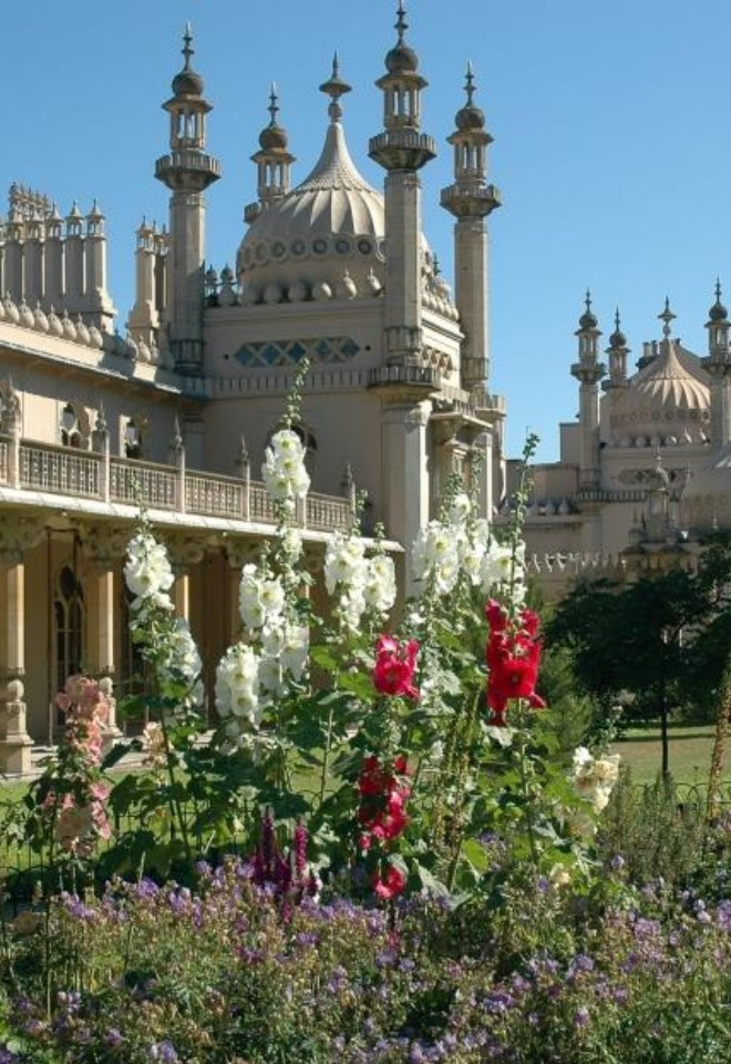 Kings Lawn - Simon Dack