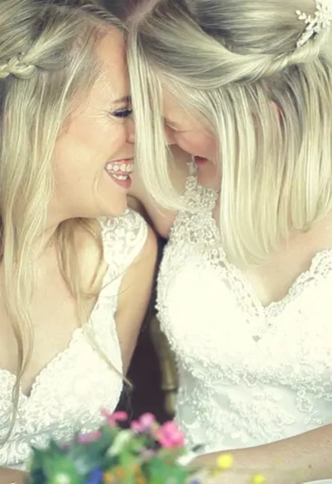 Image of brides by CKS productions in Berkshire