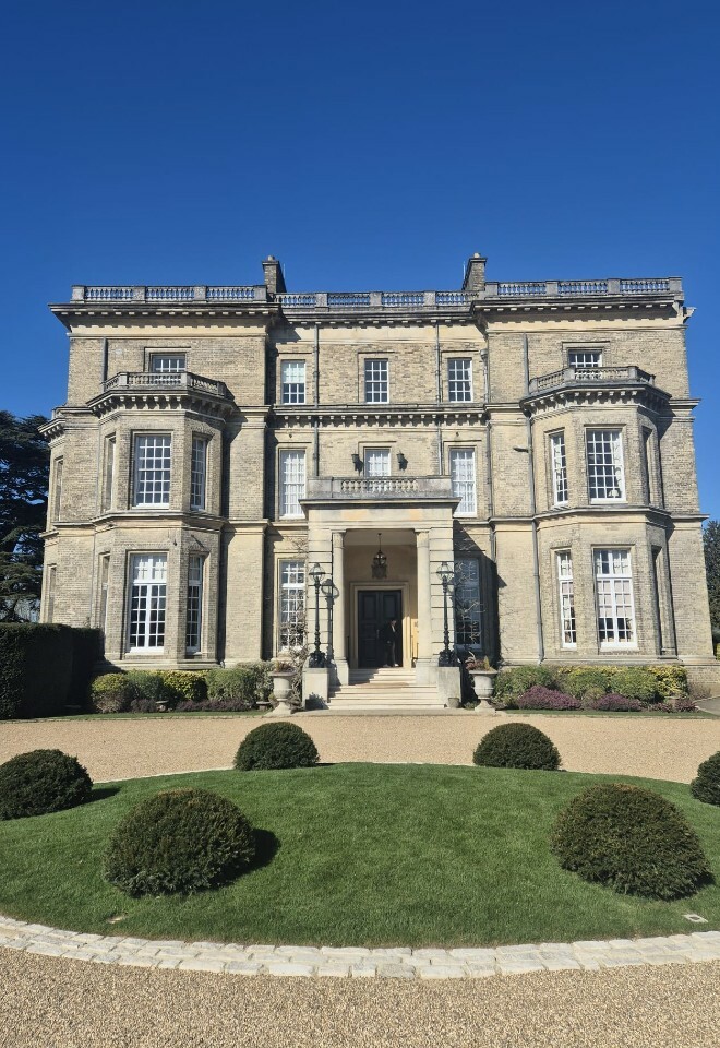 Hedsor House - luxury wedding venue