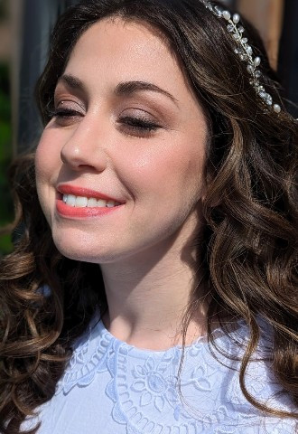 Soft glam bridal makeup