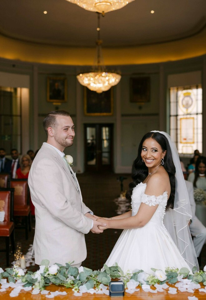 Yoshita + Caimhan - The Library