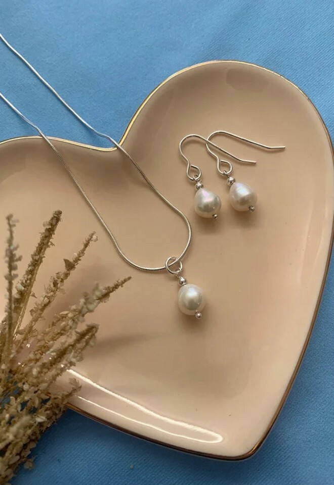 Pearl necklace and earrings