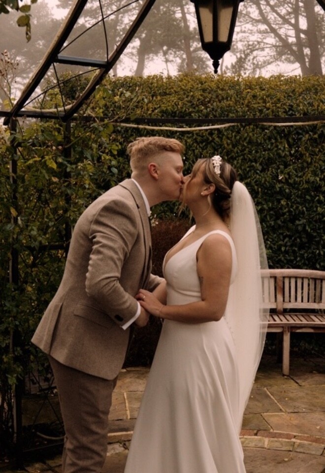 Wedding at Kingscote Barn Tetbury