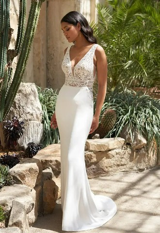 wed2b Designer Bridal Outlet in Edinburgh