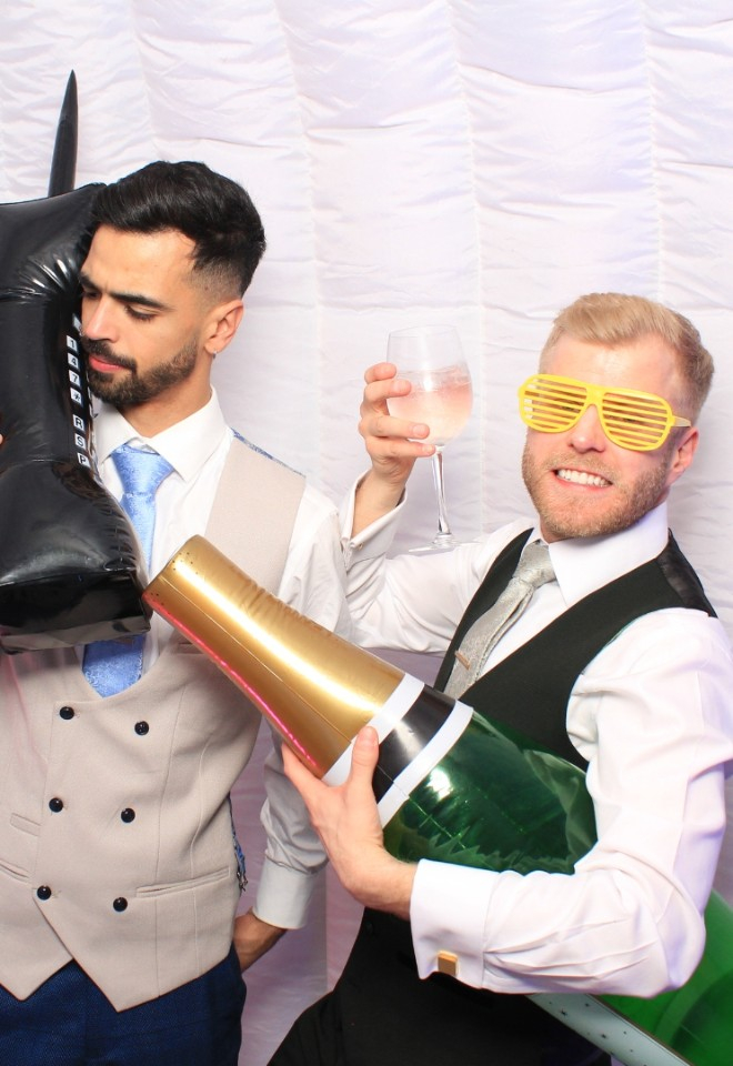 Happy Couple in photobooth Oxford