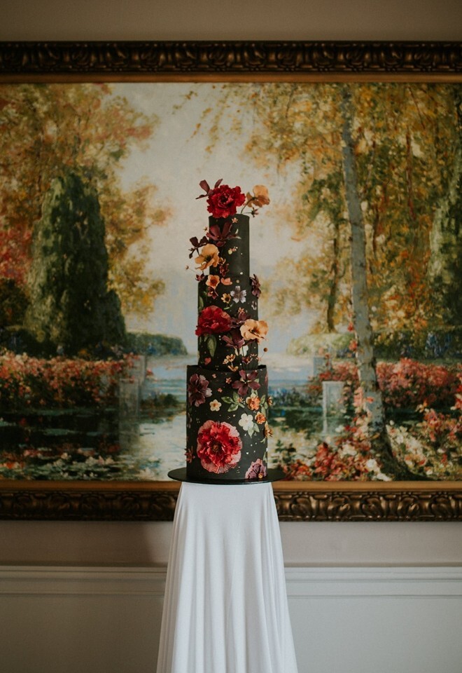 3 tiered wedding cake, Torre Abbey wedding