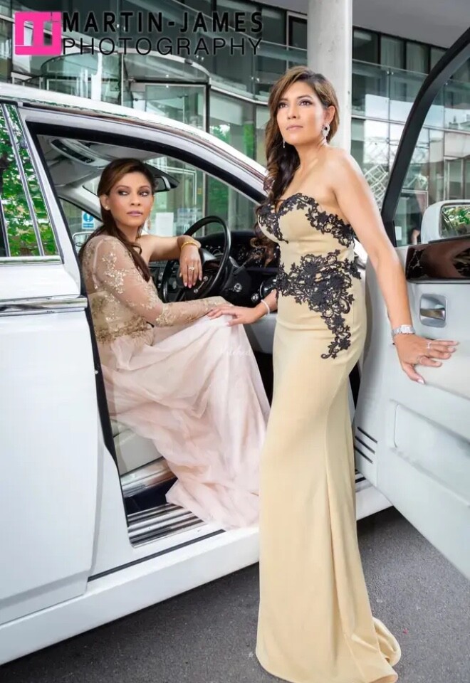 Bridesmaids, Rolls Royce