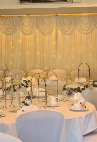 Wedding breakfast in Broadstreet