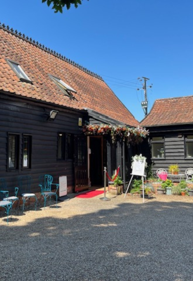 Broomvale Bridal Barns