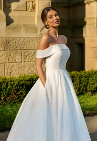 wed2b Designer Bridal Outlet in Middlesborough