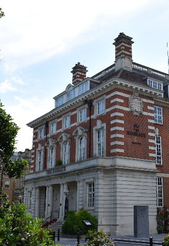 The Roseate Reading Exterior