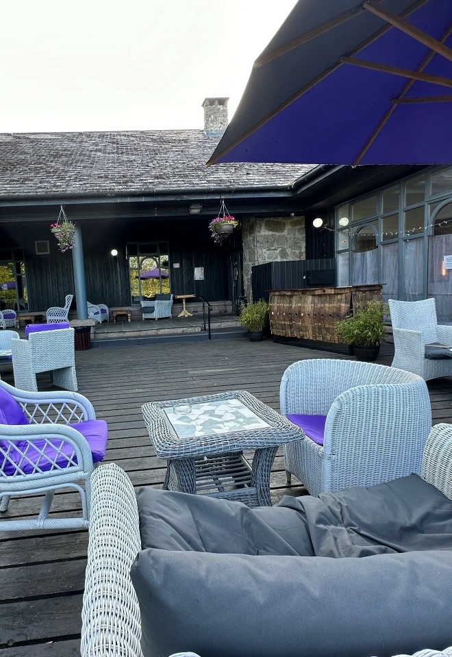 Outdoor reception drinks area