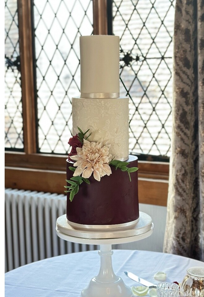 Burgundy & white with sugar cafe au lait dahlia at Great Fosters