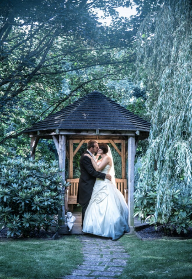 Grounds perfect for wedding photography