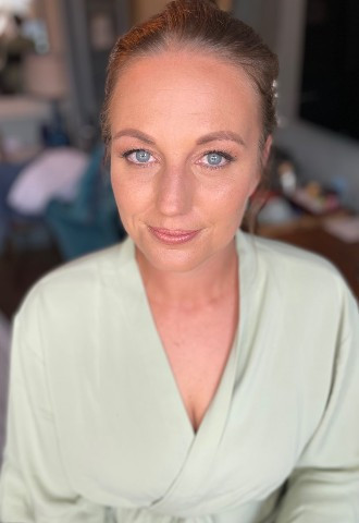 Soft Glam Bridesmaid Makeup