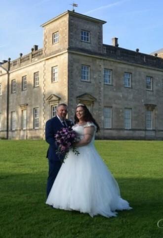A1 Photogenics wedding photographer wedding photographry swindon wedding photographer wiltshire wedding photographer Lydiard House bride  bride and groom  married couple  bouquet  flowers